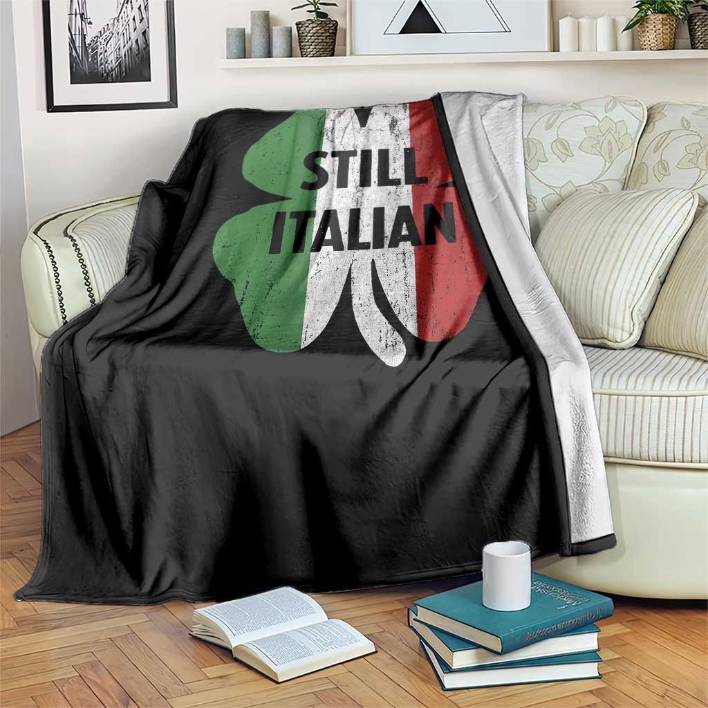 Funny St Patricks Day Italian Throw Blanket Retro Vintage Shamrock Italy Flag TS10 Print Your Wear