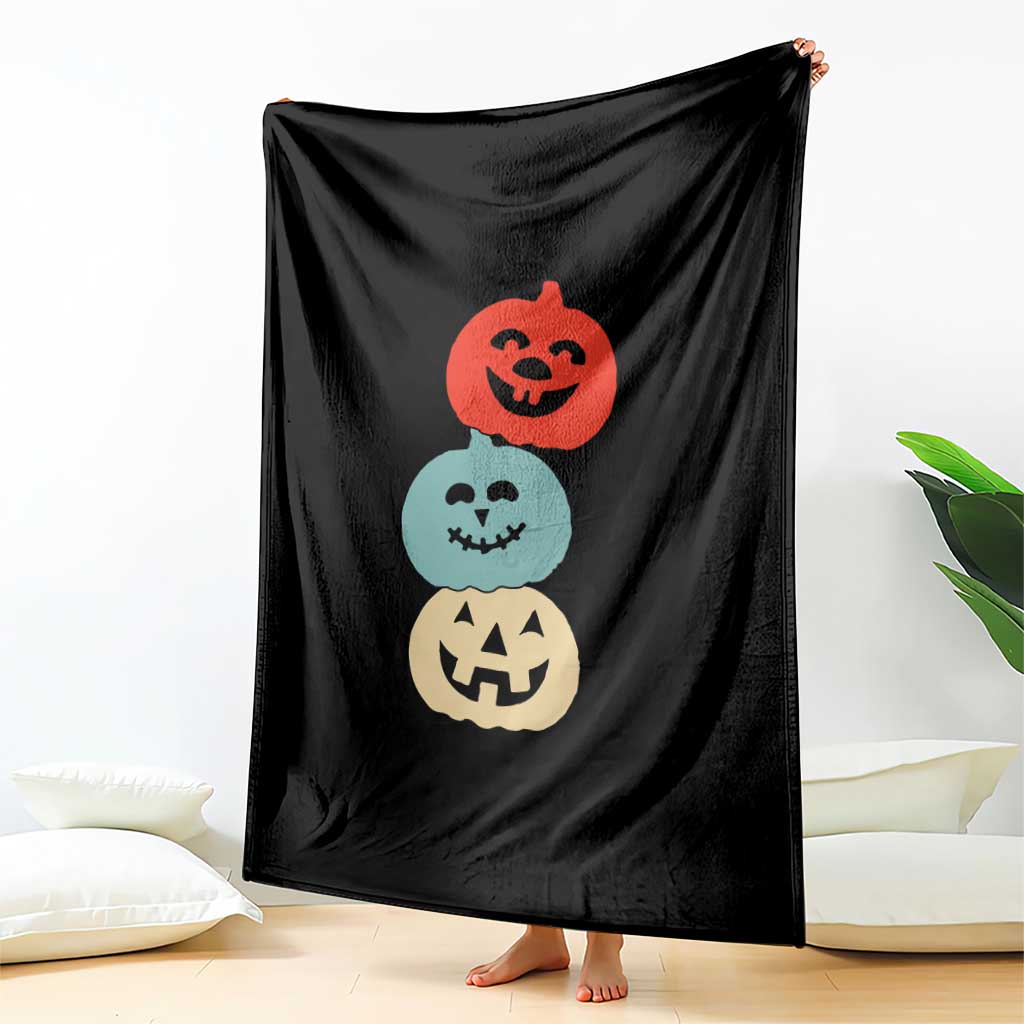 Vintage Halloween Pumpkin Funny Retro Gift Throw Blanket Cute Spooky Season Clothing TS10 Print Your Wear