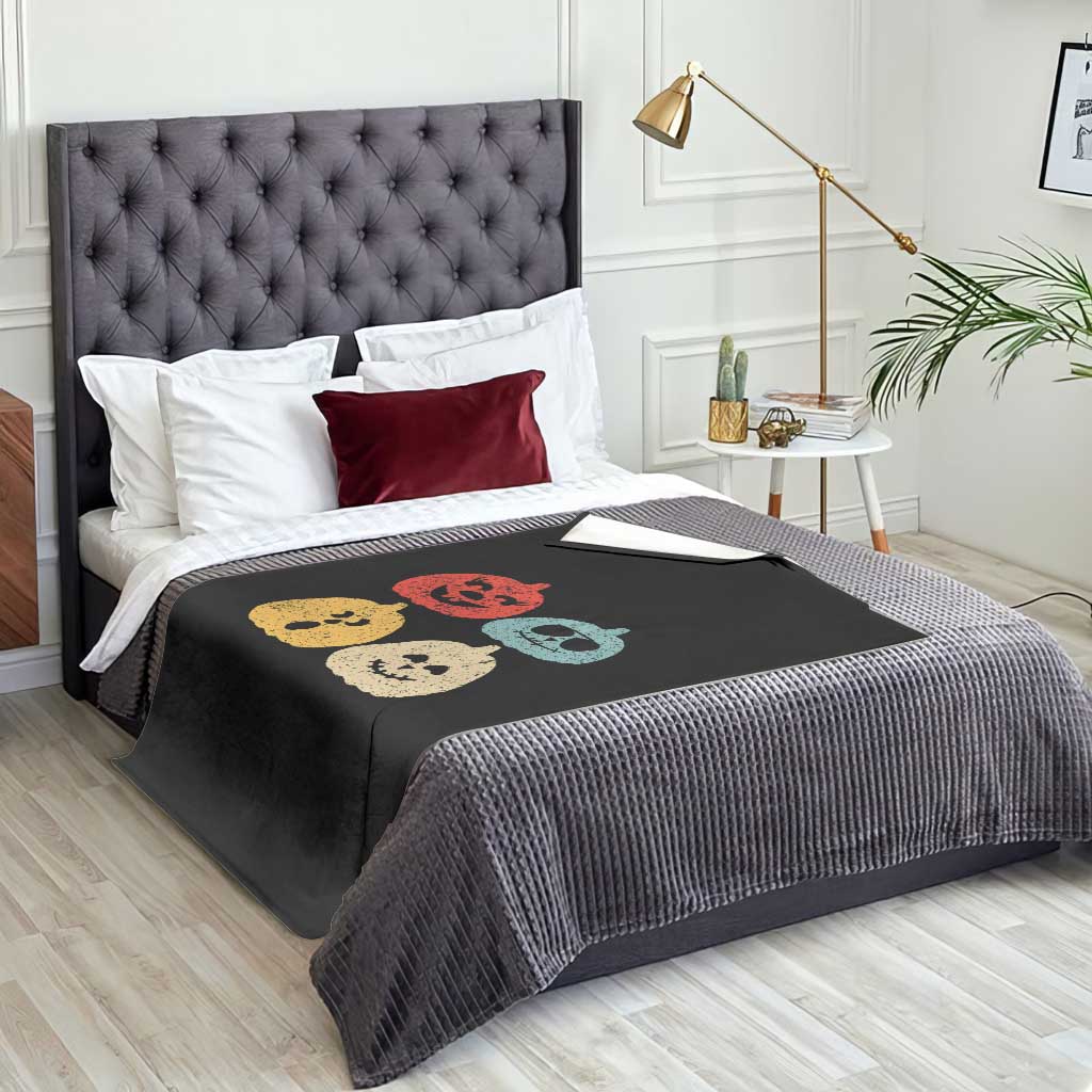 Retro Vintage Halloween Pumpkin Funny Gift Throw Blanket TS10 Print Your Wear
