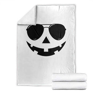 Pumpkin Face Throw Blanket Vintage Jack o Lantern Jackolantern Spooky Season Halloween TS10 White Print Your Wear