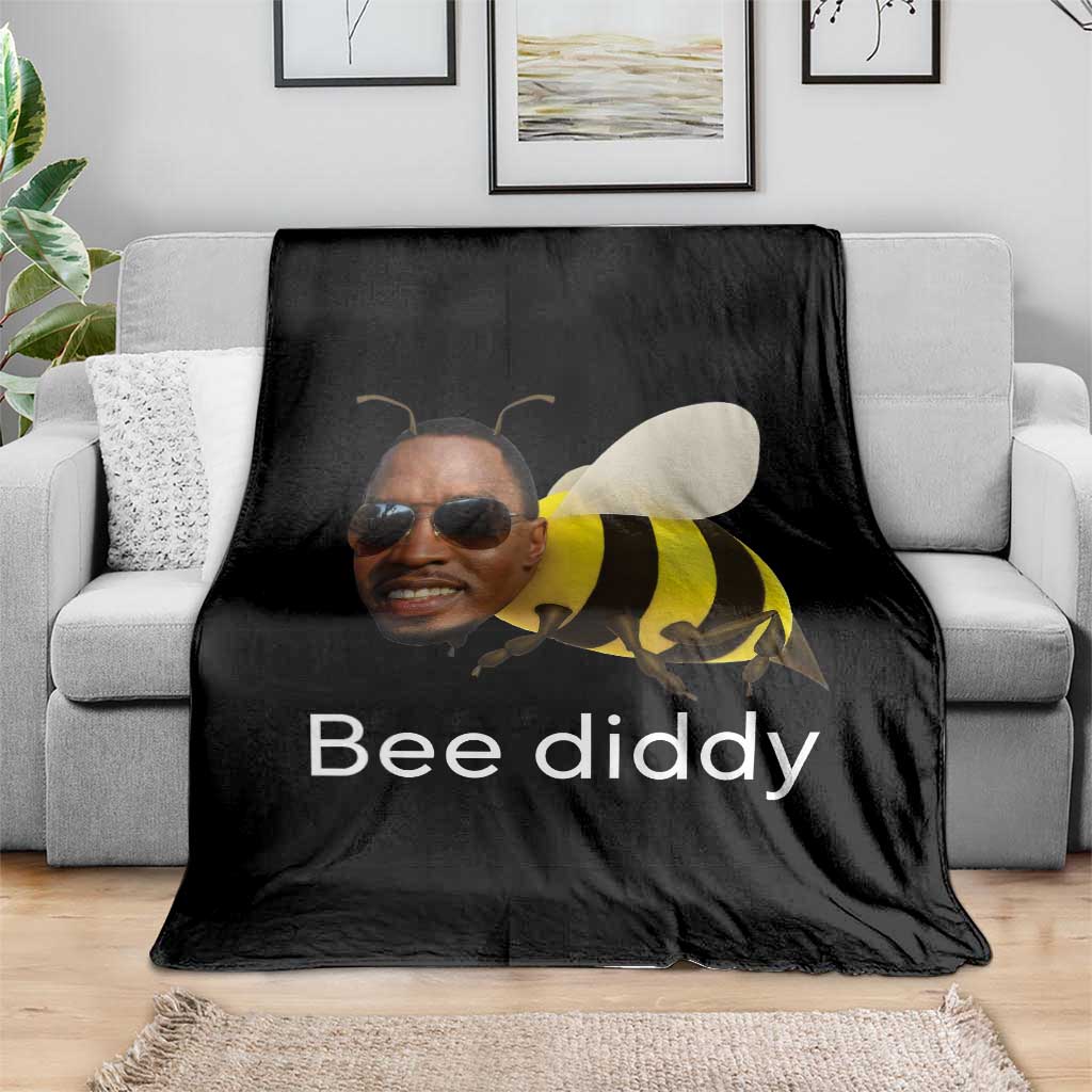 Bee Diddy Throw Blanket Funny Weirdcore Dark Humor Internet Memes Gen-Z TS10 Print Your Wear
