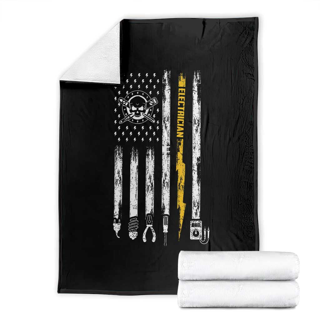 Electrician US Flag Throw Blanket Tools for Electricians Skull Lightning Graphic