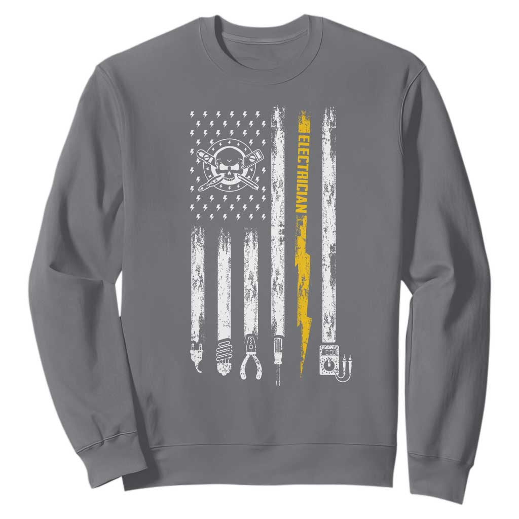 Electrician US Flag Sweatshirt Tools for Electricians Skull Lightning Graphic