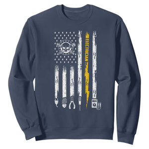 Electrician US Flag Sweatshirt Tools for Electricians Skull Lightning Graphic