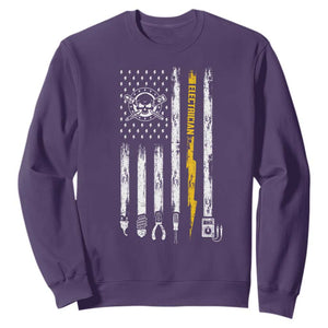 Electrician US Flag Sweatshirt Tools for Electricians Skull Lightning Graphic