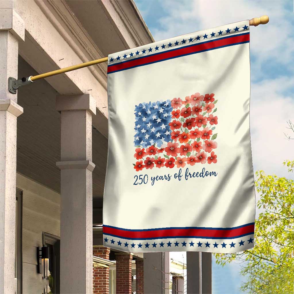 US 250 Years Of Freedom Patriotic Garden Flag Retro Flower American Flag TS11 Modern Beige Red Print Your Wear