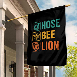 Hose Bee Lion Funny Meme Word Pun Retro Garden Flag