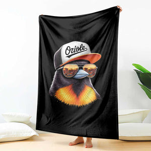 Funny Oriole Bird Wearing Baseball Cap Graphic Vintage Sport Throw Blanket TS11 Print Your Wear