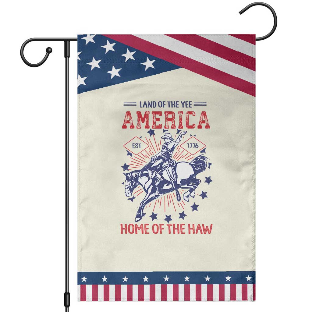 Funny 4th of July Western Cowboy Garden Flag America Land Of The Yee Home Of The Haw TS11 Modern Beige Blue Print Your Wear