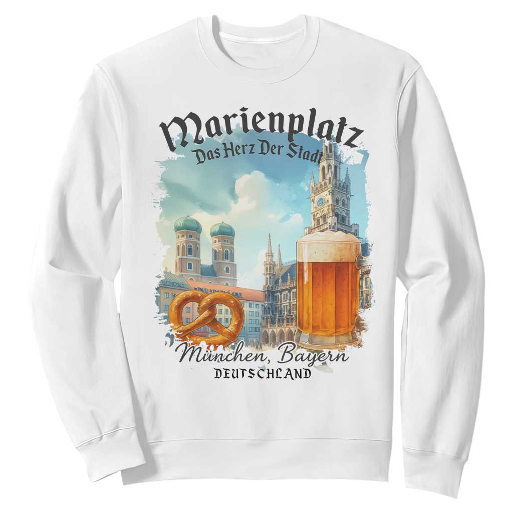 Bavarian Festival Munich Oktoberfest Sweatshirt Das Herz Der Stadt Beer Pretzel TS11 White Print Your Wear