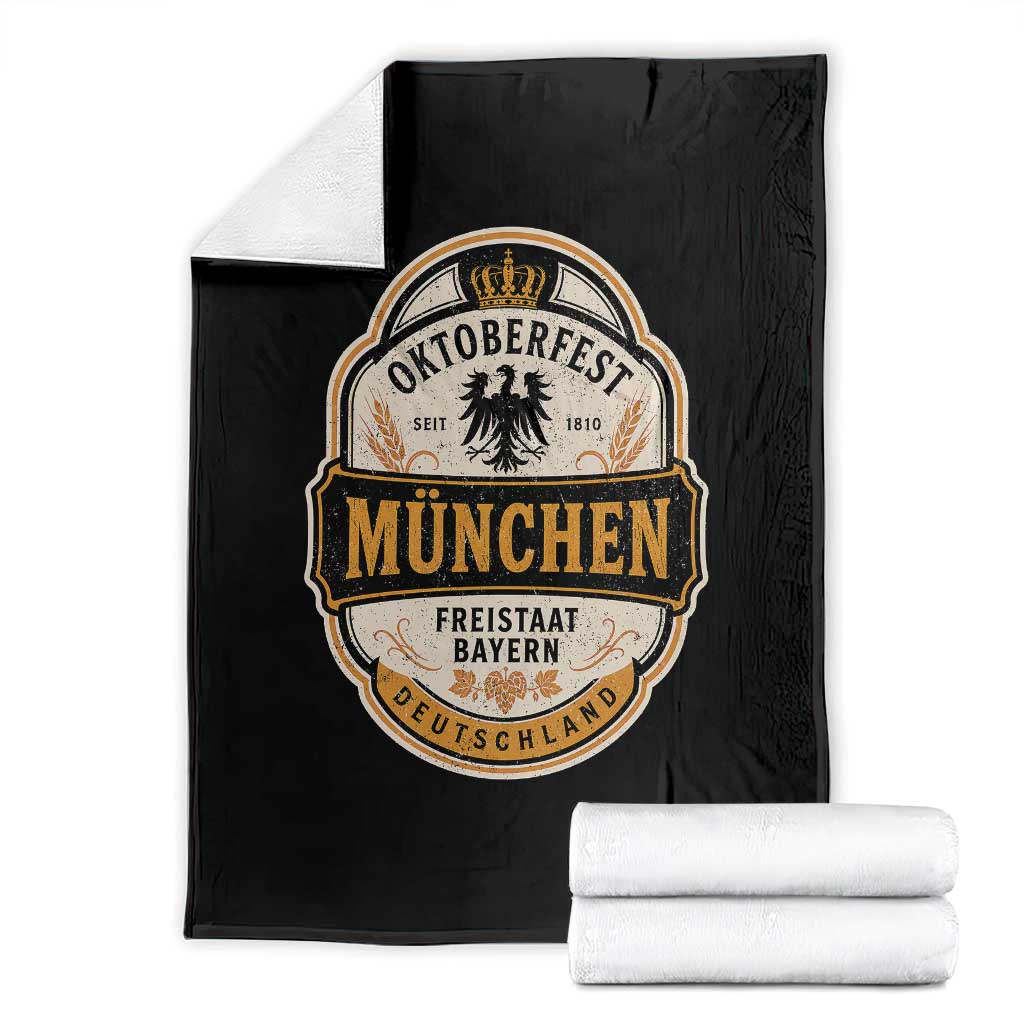 Oktoberfest Munchen Deutschland German Beer Festival Throw Blanket Freistaat Bayern Heraldic Eagle