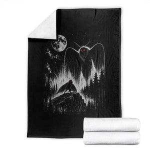 Mothman Howling at Moon 90s Retro Throw Blanket Funny West Virginia Cryptid