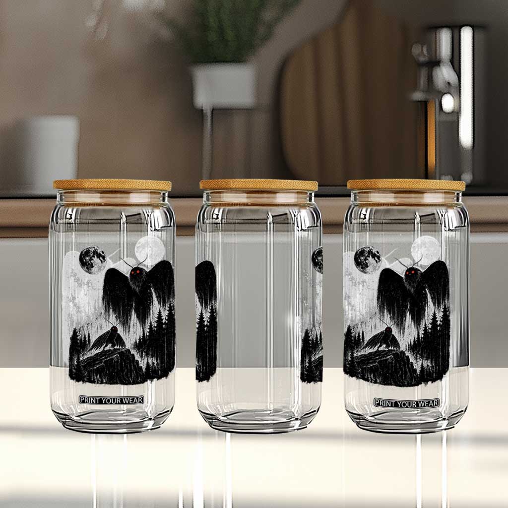 Mothman Howling at Moon 90s Retro Glass Can Funny West Virginia Cryptid