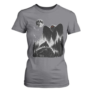 Mothman Howling at Moon 90s Retro T Shirt For Women Funny West Virginia Cryptid