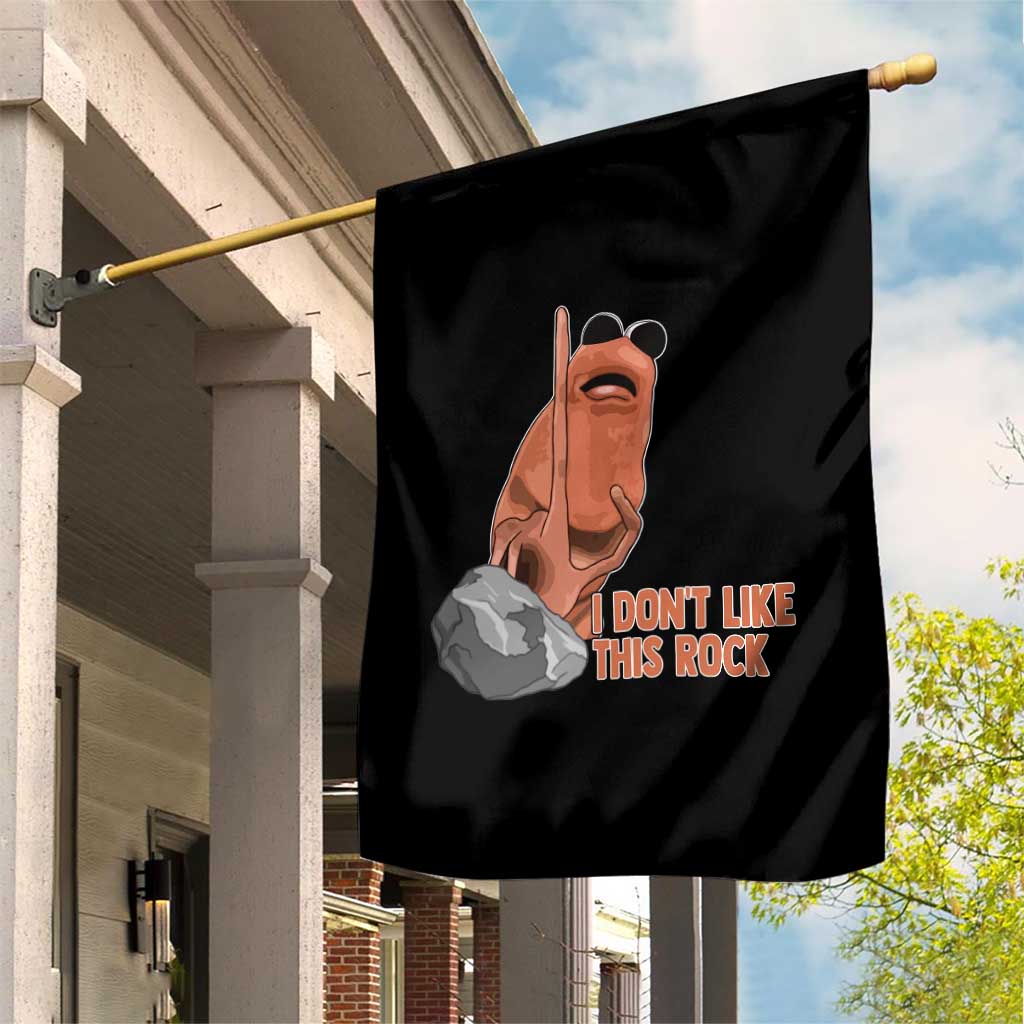 Funny Marcus The Worm Garden Flag I Dont Like This Rock Meme TS11 Print Your Wear