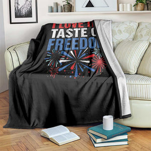 I Love The Taste Of Freedom Funny 4th of July Couple Matching Throw Blanket US Fireworks