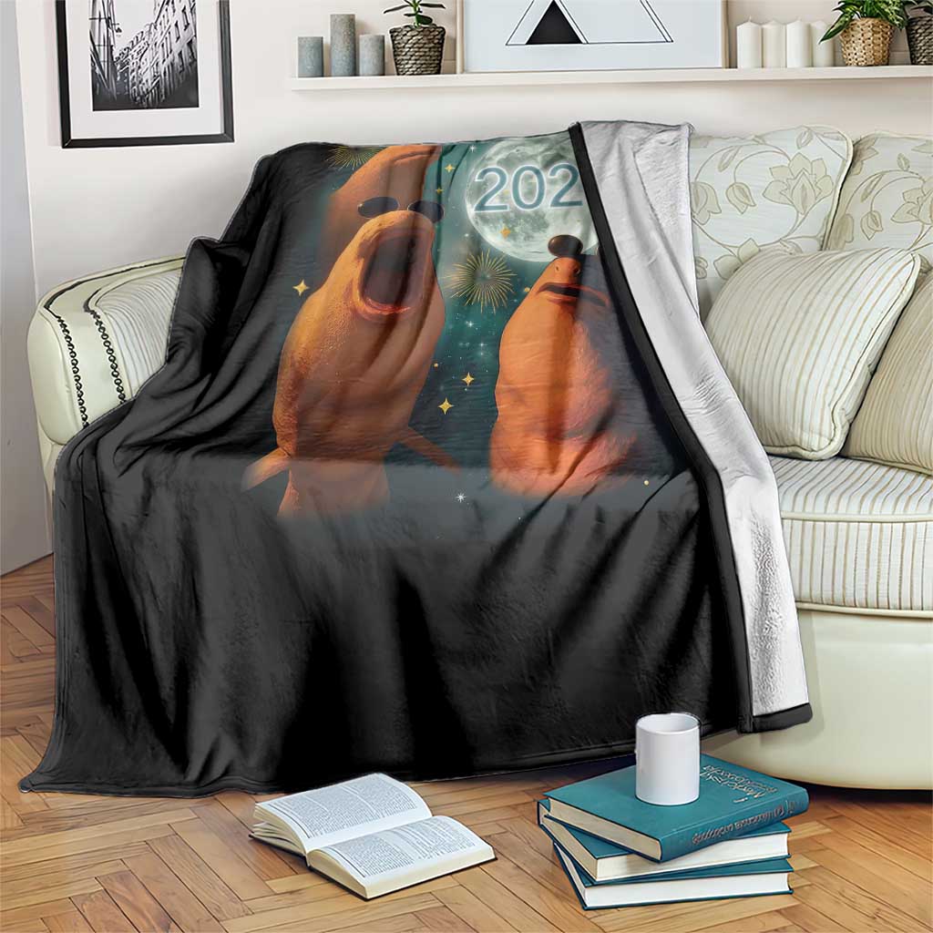 Funny Marcus The Worm New Year Throw Blanket Happy New Year 2026 Moon NYE Party TS11 Print Your Wear