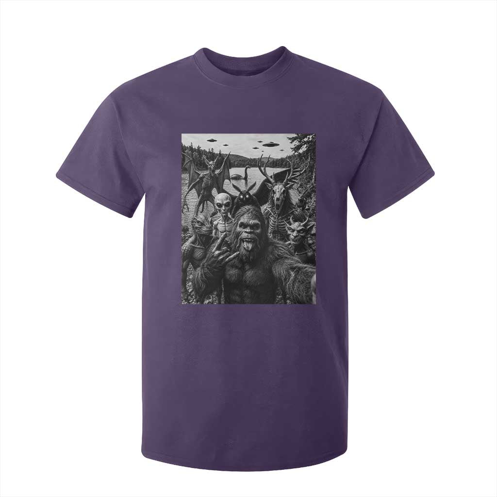 Funny Cryptid Creatures Selfie T Shirt For Kid Bigfoot Alien Cryptozoology Fantasy Mythical Monsters
