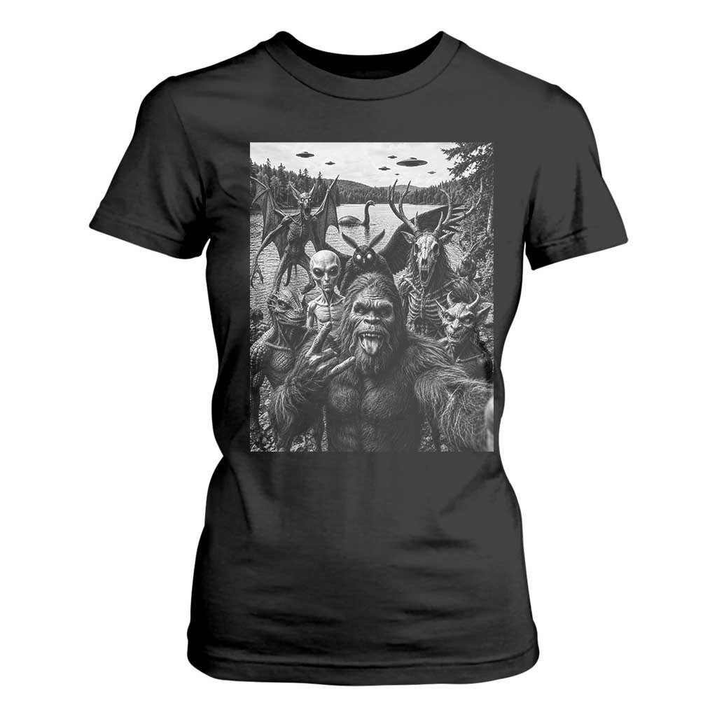 Funny Cryptid Creatures Selfie T Shirt For Women Bigfoot Alien Cryptozoology Fantasy Mythical Monsters