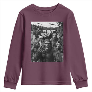 Funny Cryptid Creatures Selfie Youth Sweatshirt Bigfoot Alien Cryptozoology Fantasy Mythical Monsters