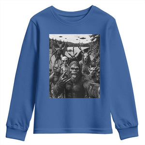 Funny Cryptid Creatures Selfie Youth Sweatshirt Bigfoot Alien Cryptozoology Fantasy Mythical Monsters