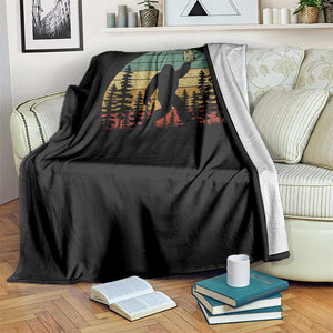 Funny Bigfoot Pickles Lover Throw Blanket Retro Sasquatch Cucumber Food Lover