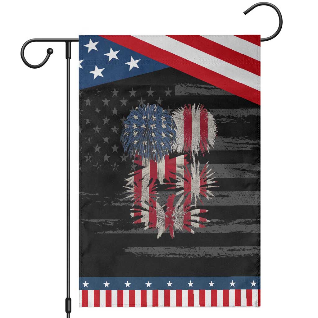 Funny American Fireworks Patriotic July 4th US Flag Garden Flag TS11 Distressed Black Blue Print Your Wear