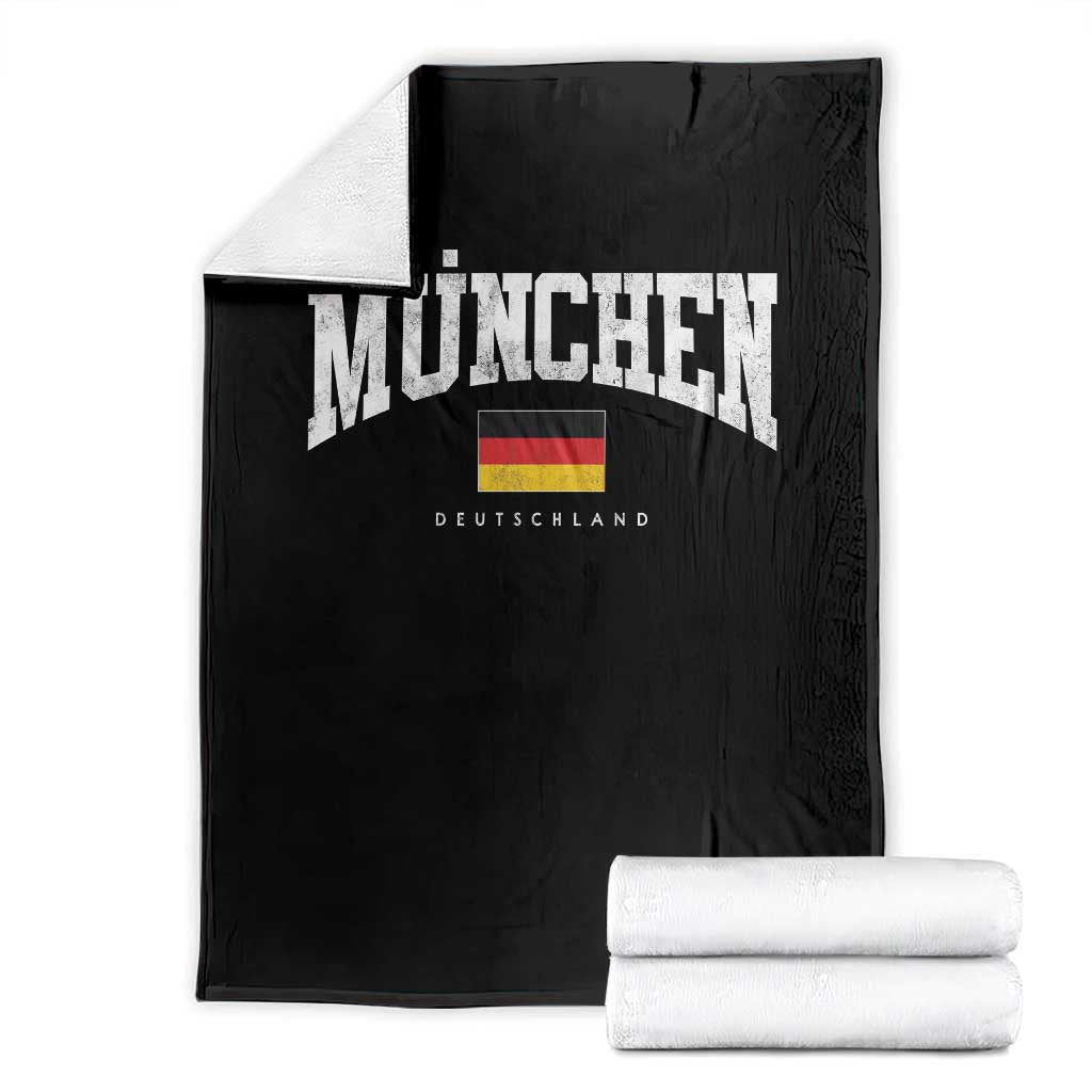 Munchen Deutschland Germany Throw Blanket Vintage Athletic Sports Design
