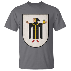Funny Munich Oktoberfest Munchen Coat of Arms T Shirt Münchner Kindl Beer Drinking