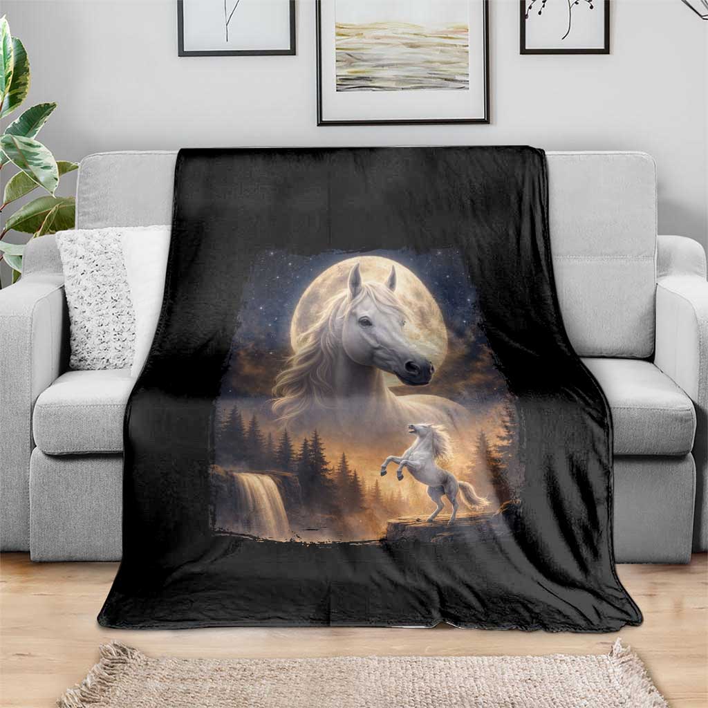 Horse Neighing To The Moon Throw Blanket Vintage 90s Animal Horse Lover Equestrian TS11 Print Your Wear