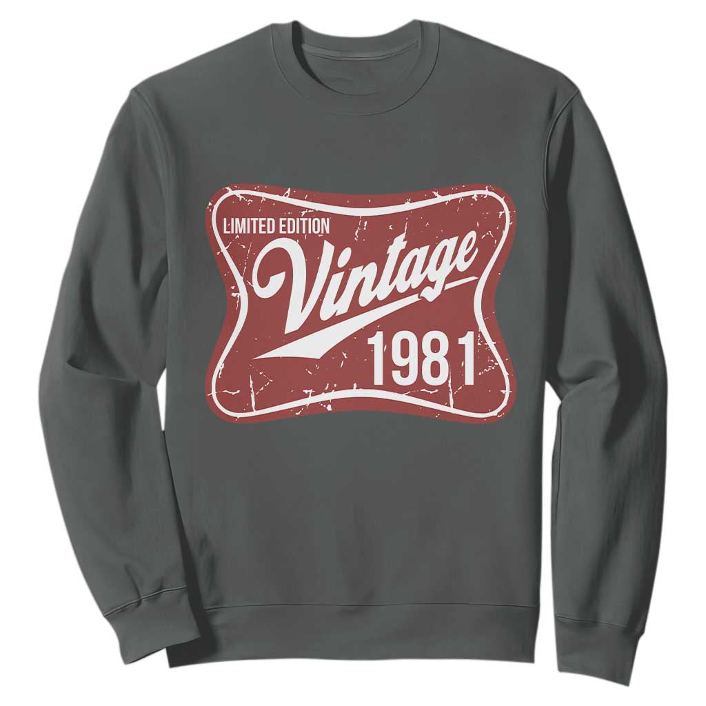 45th Birthday Beer Lover Vintage 1981 Limited Edition Sweatshirt Red Metal Beer Soft Sign Graphic