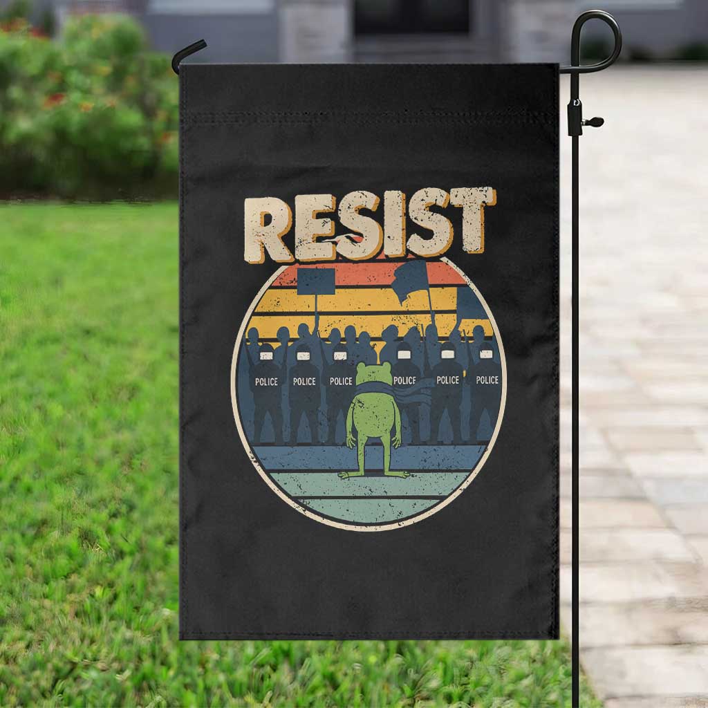 Frog Resist Garden Flag Portland Frog Activist Protest Retro Sunset TS11 Print Your Wear