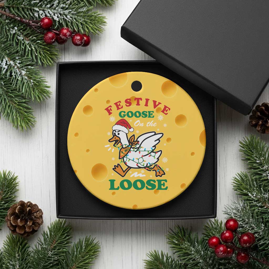 Funny Goose Christmas Ceramic Ornament Festive Goose On The Loose Xmas Holiday TS11 1pc Yellow Cheese Print Your Wear