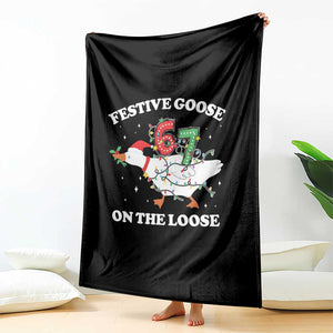Funny Goose 67 Christmas Throw Blanket Festive Goose On The Loose Six Seven Meme TS11 Print Your Wear