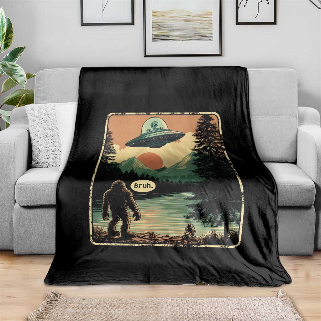 Funny Bigfoot Sasquatch Alien Spaceship UFO Introvert Bruh Throw Blanket TS11 Print Your Wear