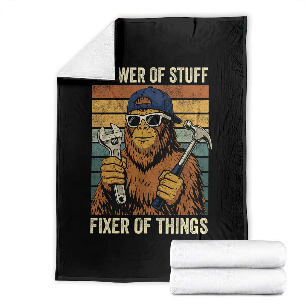 Knower Of Stuff Fixer Of Things Throw Blanket Mechanic Bigfoot Dad TS11 Black Print Your Wear