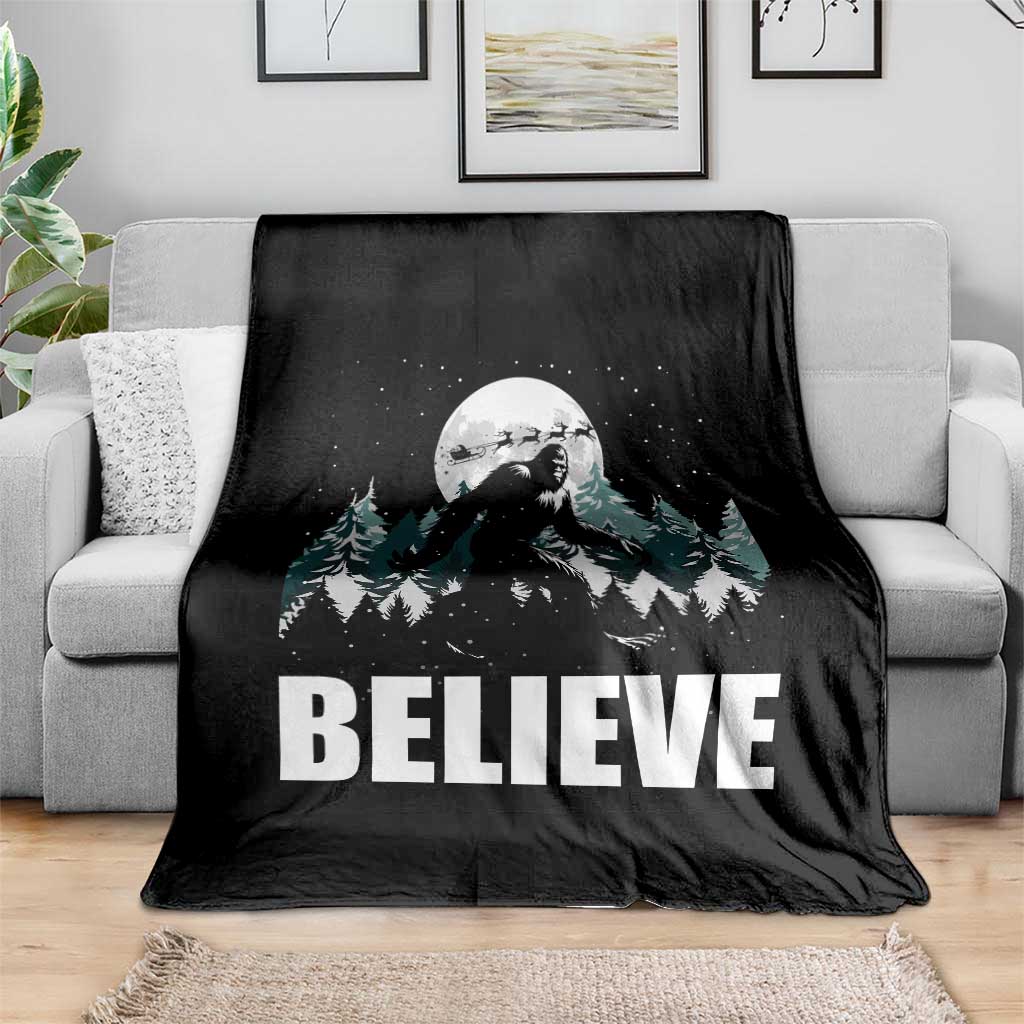 Funny Christmas Bigfoot Throw Blanket Believe Santa Sasquatch Snow TS11 Print Your Wear