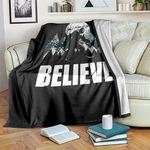 Funny Christmas Bigfoot Throw Blanket Believe Santa Sasquatch Snow TS11 Print Your Wear