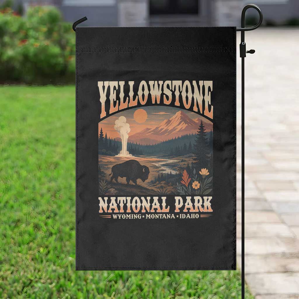 Yellowstone National Park Wyoming Montana Idaho Garden Flag Vintage Bison Geyser