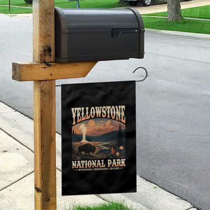Yellowstone National Park Wyoming Montana Idaho Garden Flag Vintage Bison Geyser