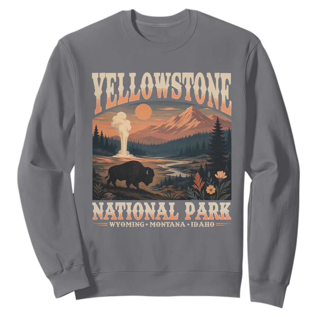 Yellowstone National Park Wyoming Montana Idaho Sweatshirt Vintage Bison Geyser