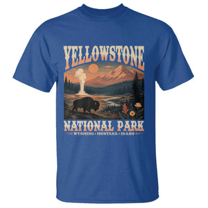 Yellowstone National Park Wyoming Montana Idaho T Shirt Vintage Bison Geyser