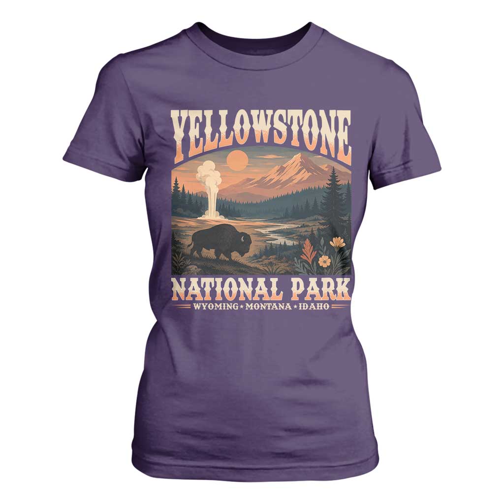 Yellowstone National Park Wyoming Montana Idaho T Shirt For Women Vintage Bison Geyser