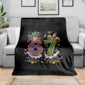 Funny 67 Mardi Gras Throw Blanket Six Seven Meme Carnival Hand Gesture TS11 Print Your Wear