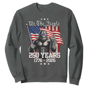 250th Anniversary USA Bigfoot Sweatshirt Sasquatch 250 Years Independence