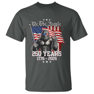 250th Anniversary USA Bigfoot T Shirt Sasquatch 250 Years Independence