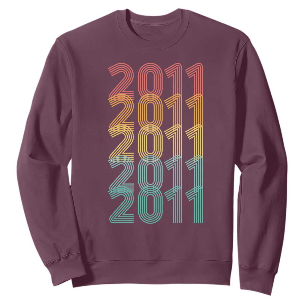 15th Birthday Sweatshirt Vintage 2011 Retro 15 Years Old Birthday