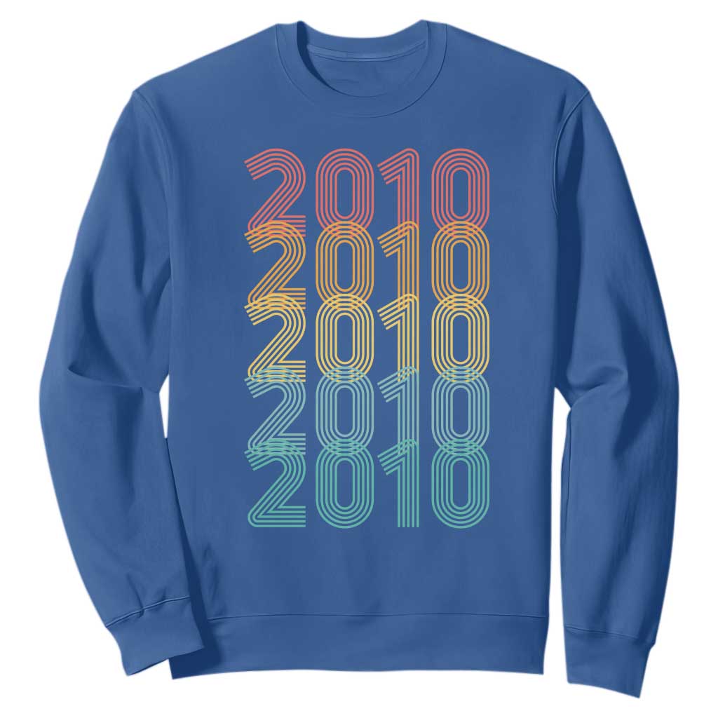 16th Birthday Sweatshirt Vintage 2010 Retro 16 Years Old Birthday
