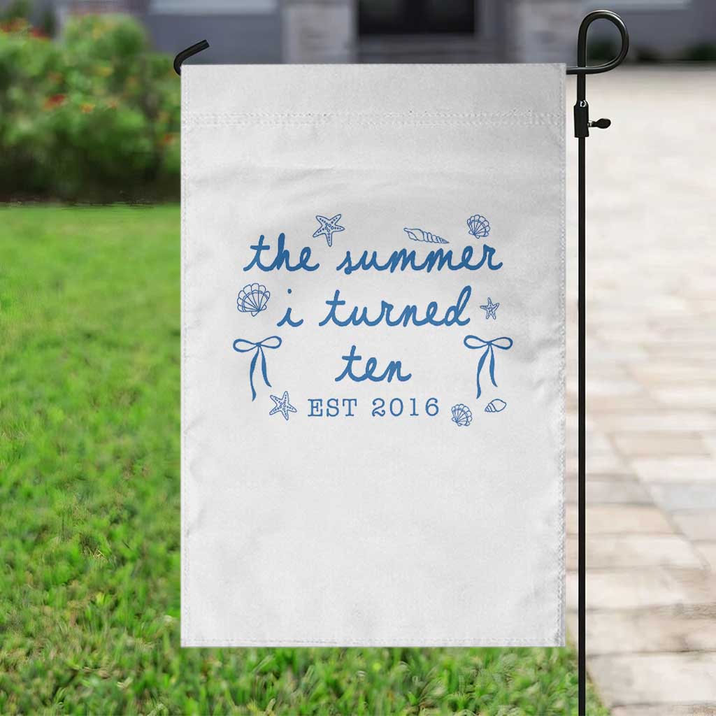The Summer I Turned Ten Funny 10th Birthday Est 2016 Garden Flag Summer Coastal Birthday Seashell Bow