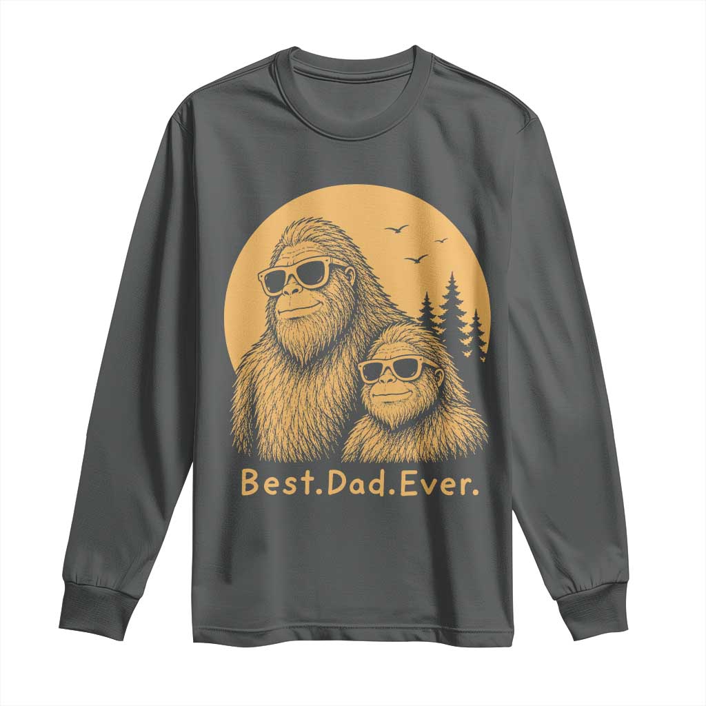 Vintage Best Dad Ever Bigfoot Papa Fathers Day Long Sleeve Shirt